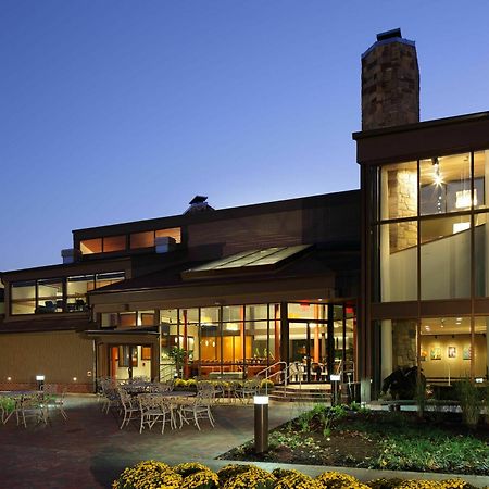 Chauncey Hotel & Conference Center Принстън Екстериор снимка
