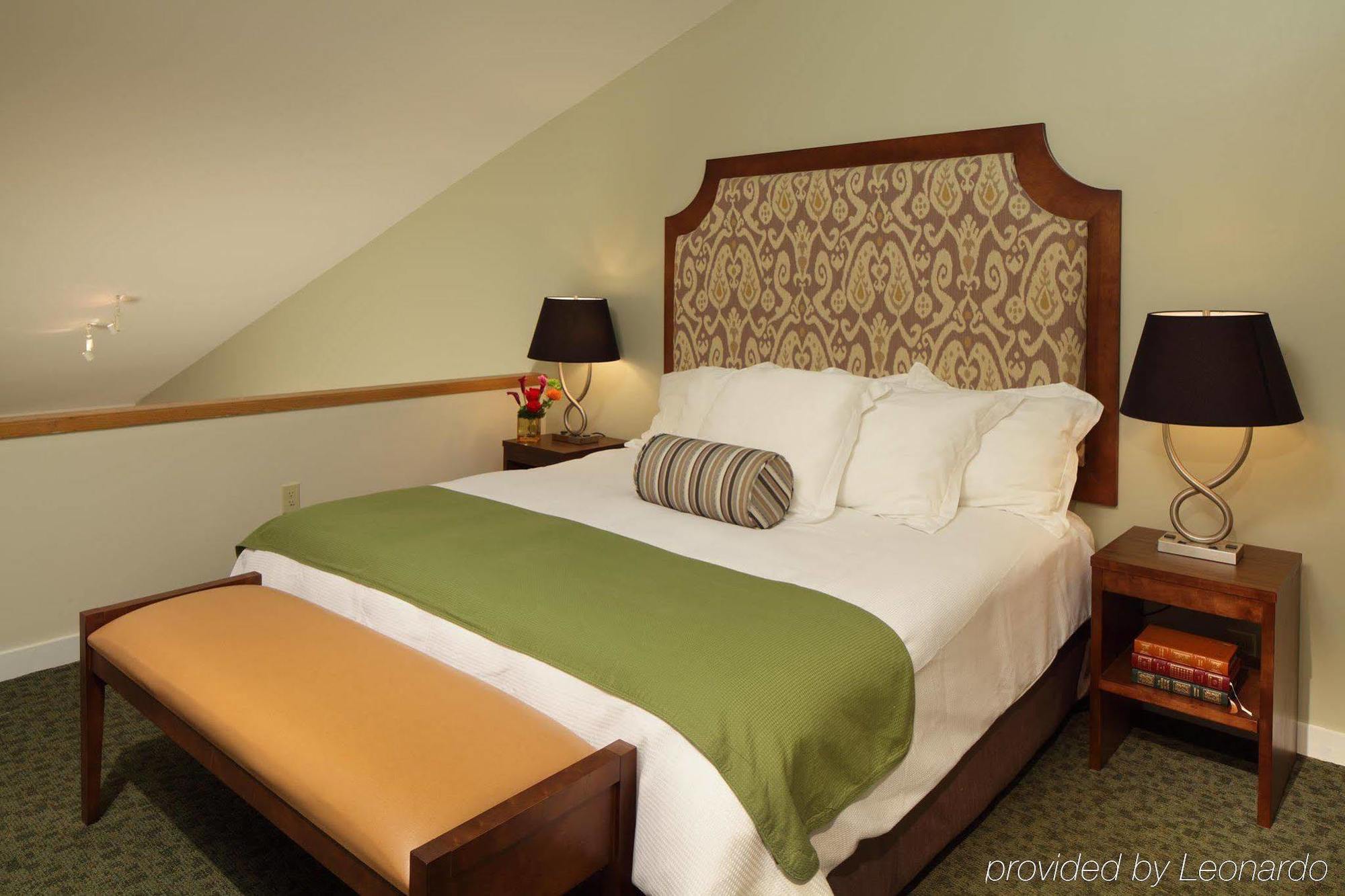 Chauncey Hotel & Conference Center Принстън Екстериор снимка